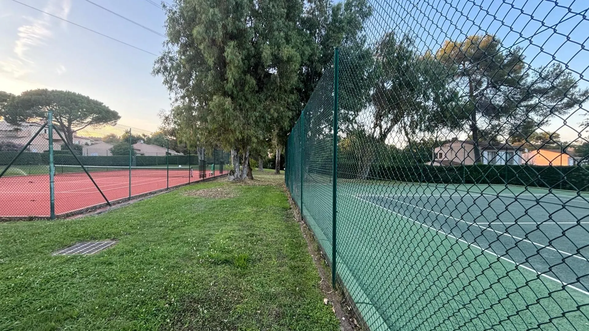 Apartmán Appartement Mougins, Moderne Et Cozy, Piscine Tennis Petanque Et Golf A 2 Mns